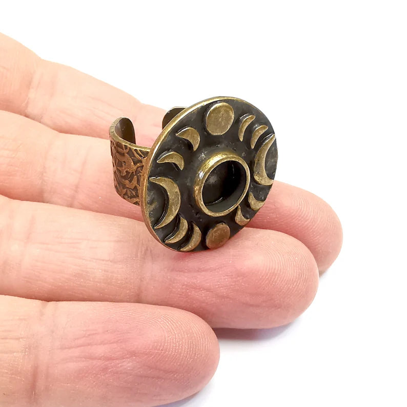 Bronze Moon Ring Setting, Cabochon Blank, Resin Bezel, Round Ring Mounting, Epoxy Frame Base, Adjustable Antique Bronze Plated 8mm G35759