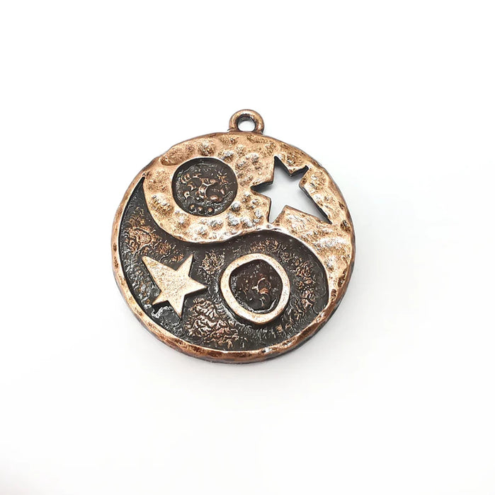 Copper Star Pendant, Round Pendant, Medallion Pendant, Copper Locket Pendant, Necklace Parts, Antique Copper Plated 44x39mm G35952