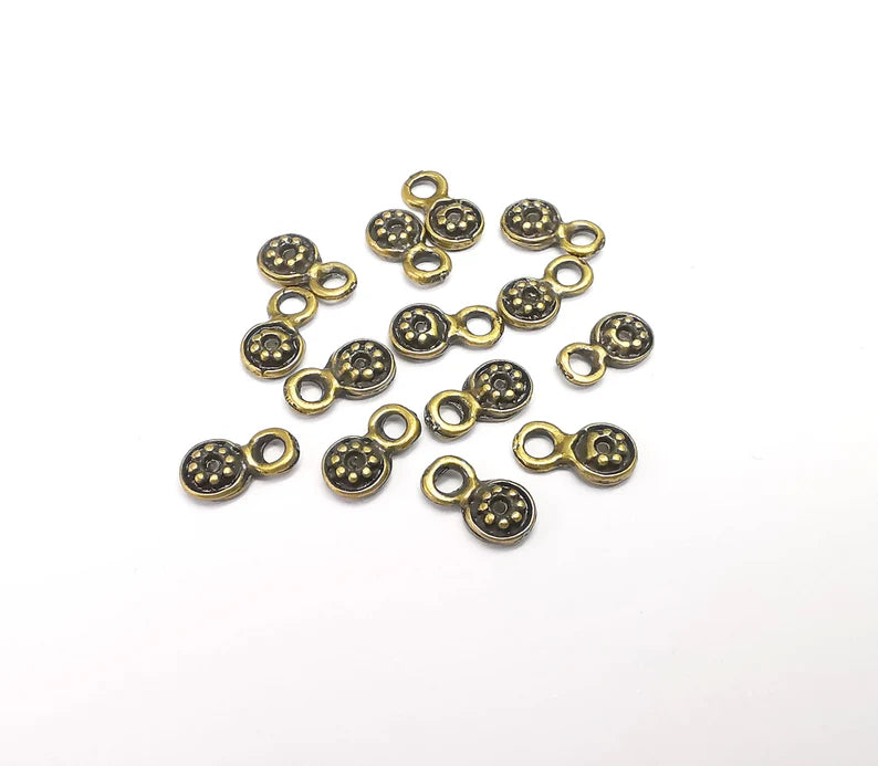 10 Flower Charms, Small Charms, Earring Charms, Bronze Pendant, Necklace Pendant, Antique Bronze Plated Metal ( 10x5mm )G35768