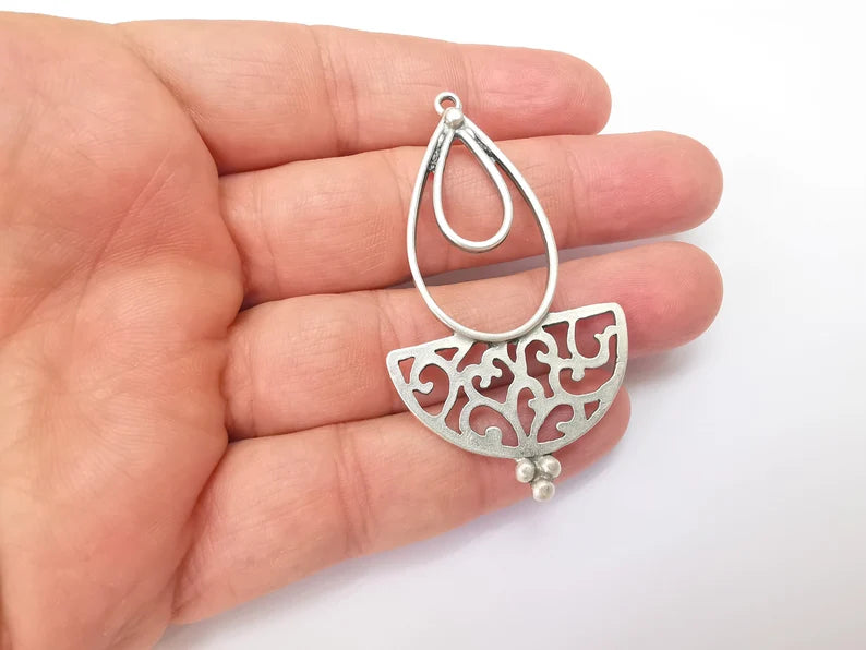 Silver Rustic Charms, Hammered Boho Charm, Ethnic Charm, Earring Charm, Silver Pendant, Necklace Parts, Antique Silver Plated 64x36mm G35778