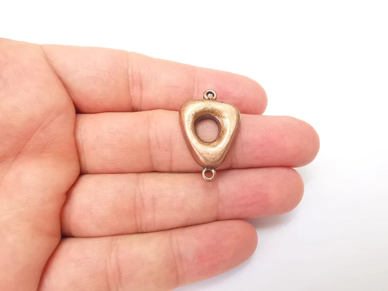 Copper Triangle Connector, Jewelry Parts, Copper Bracelet Component, Antique Copper Finding, Antique Copper Plated Metal (31x20mm) G35959