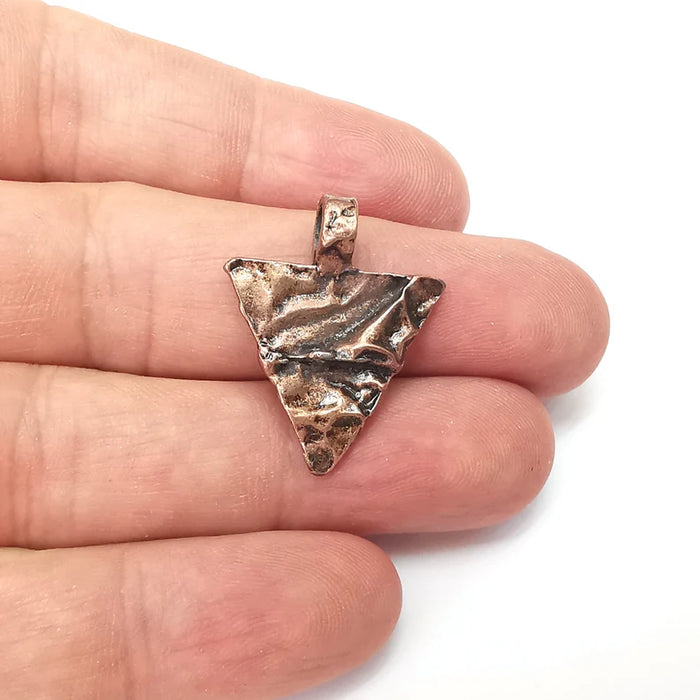 2 Triangle Dangle Charms, Boho Charms, Rustic Charms, Earring Charms, Copper Pendant, Necklace Parts, Antique Copper Plated 27x22mm G35977