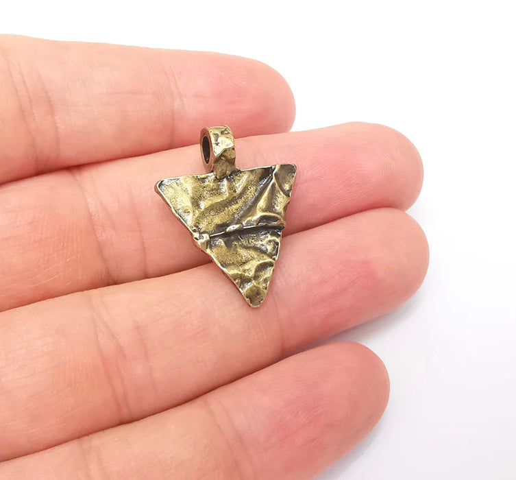 2 Triangle Dangle Charms, Boho Charms, Rustic Charms, Earring Charms, Bronze Pendant, Necklace Parts, Antique Bronze Plated 27x22mm G35980