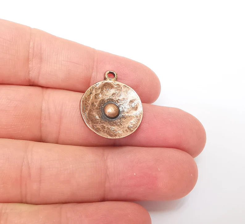 2 Copper Hammered Disc Charms, Jewelry Parts, Copper Bracelet Component, Antique Copper Finding, Antique Copper Plated Metal (25x21mm) G35981