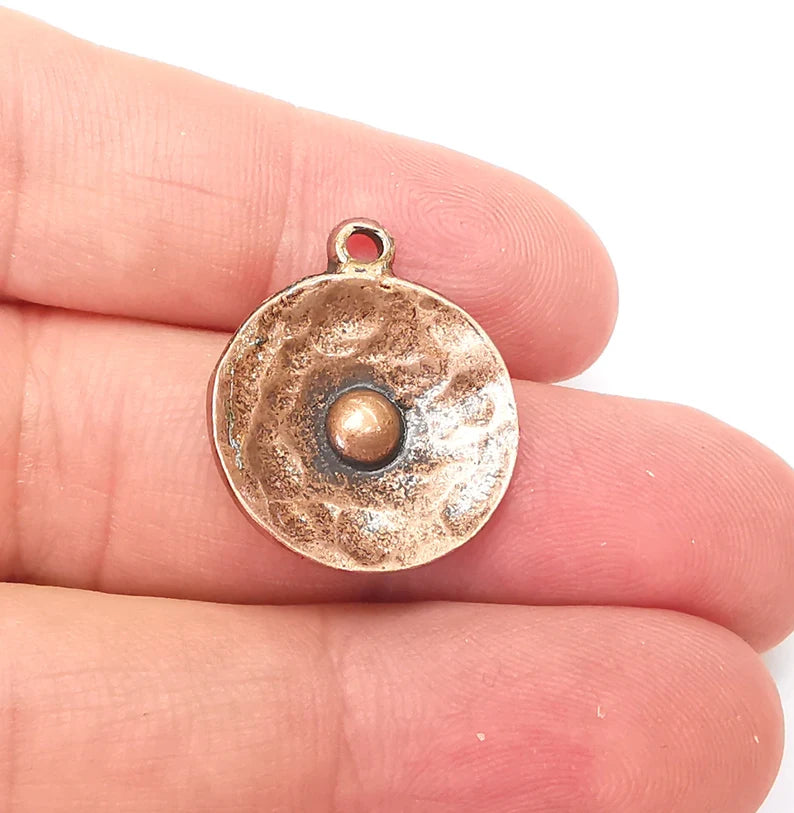 2 Copper Hammered Disc Charms, Jewelry Parts, Copper Bracelet Component, Antique Copper Finding, Antique Copper Plated Metal (25x21mm) G35981