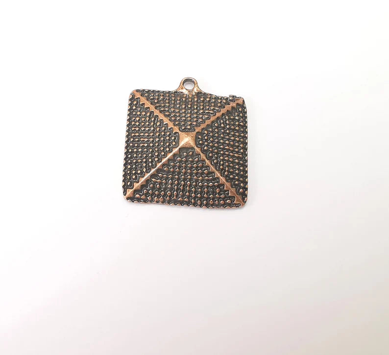 Copper Dangle Square Charms, Ethnic Charms, Jewelry Parts, Bracelet Component, Antique Copper Plated Metal Charms (33x28mm) G35792