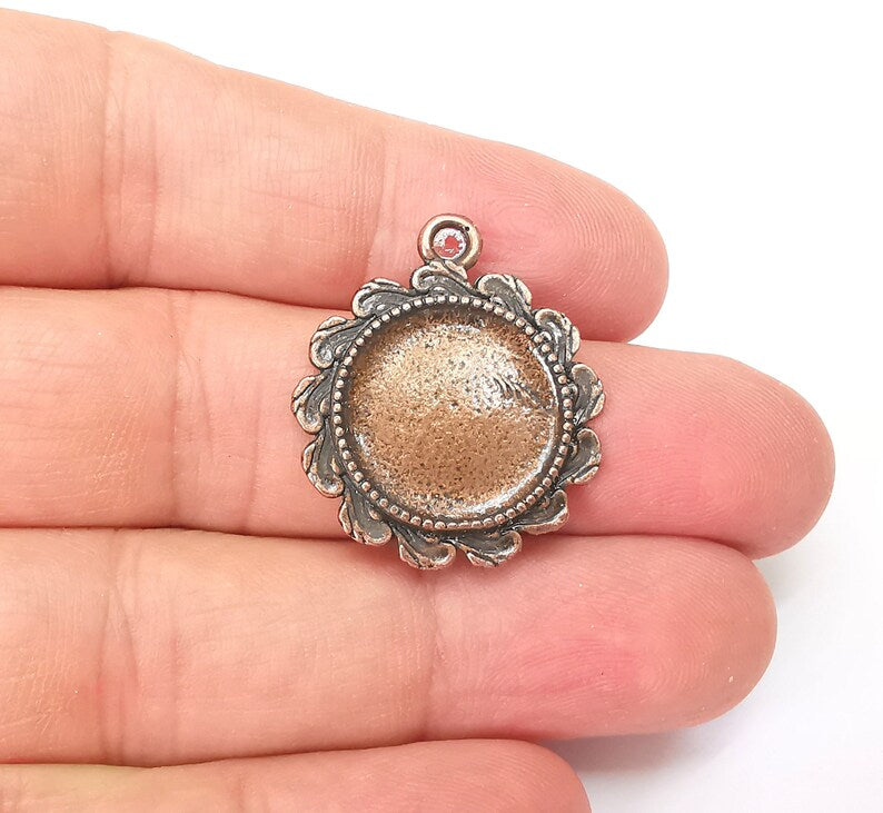 2 Copper Dangle Charms Blank, Earring Charms Base, Cabochon Bezel, inlay Mounting, Resin Necklace, Antique Copper plated 16mm blank G35795