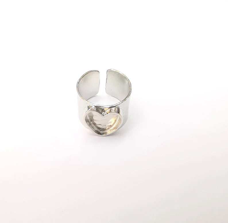 Shiny Silver Heart Ring Setting, Cabochon Blank, Resin Bezel, Ring Mounting, Epoxy Frame Base, Adjustable Rhodium Plated Brass 10mm G35814