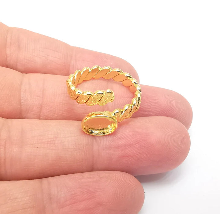 Twisted Ring Setting, Cabochon Blank, Resin Bezel, Ring Mounting, Epoxy Frame Base, Adjustable Shiny Gold Plated Brass 8x6mm G36007