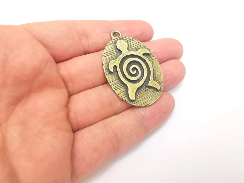 Bronze Sea Turtle Pendant, Oval Pendant, Medallion Pendant, Bronze Locket Pendant, Necklace Parts, Antique Bronze Plated 48x33mm G36013