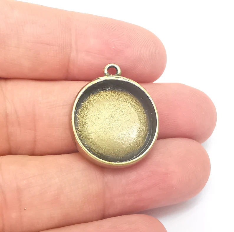 2  Pendant Blanks, Resin Bezel Bases, Mosaic Mountings, Dry flower Frame, Polymer Clay base, Antique Bronze Plated (20mm) G36244
