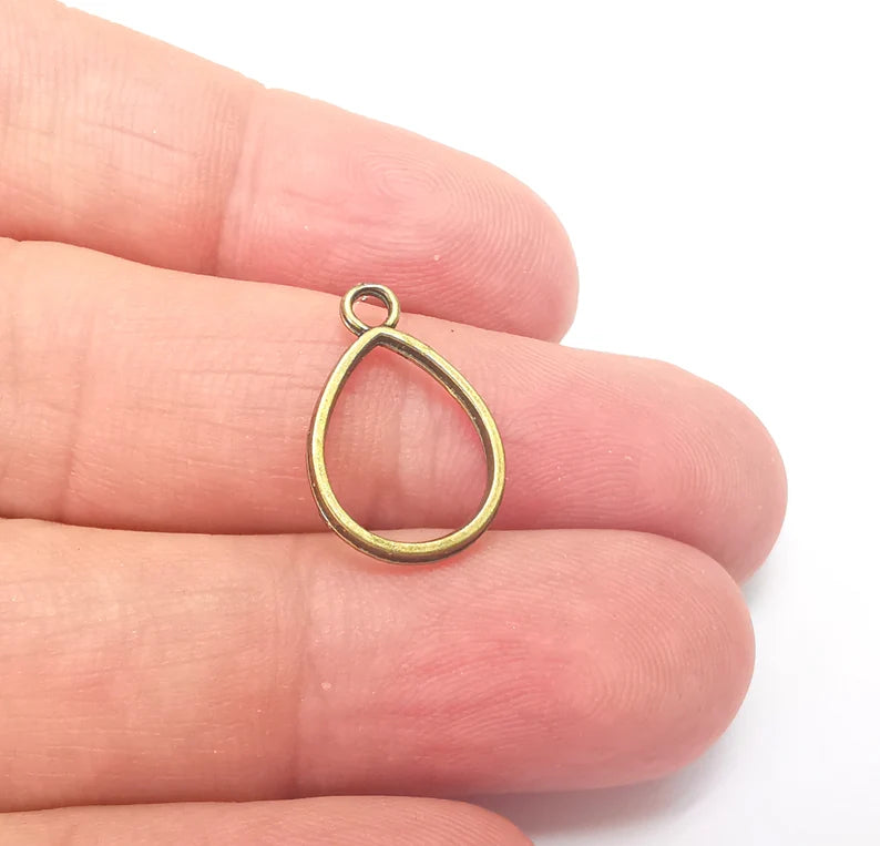 10 Bronze Drop Charms, Teardrop Charms, Bracelet Charms, Earring Charms, Boho Charms, Pear charms, Antique Bronze Plated (19x13mm) G36033