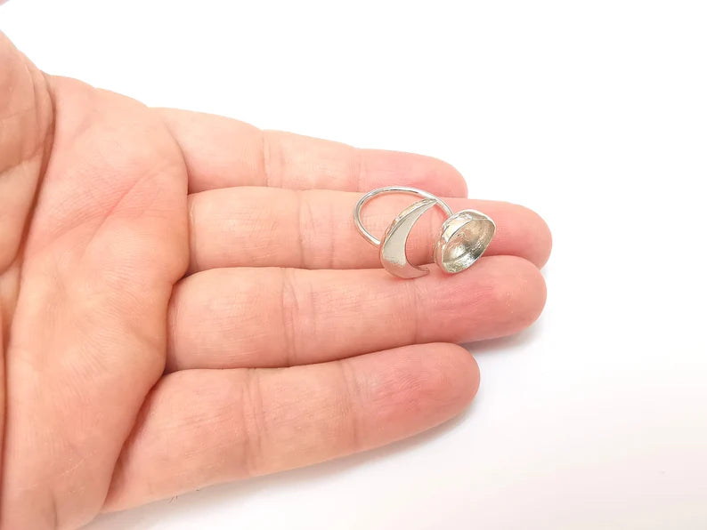 Shiny Silver Crescent Ring Setting, Cabochon Blank, Resin Bezel Mounting, Epoxy Frame Base, Adjustable Rhodium Plated Brass 12mm G35837