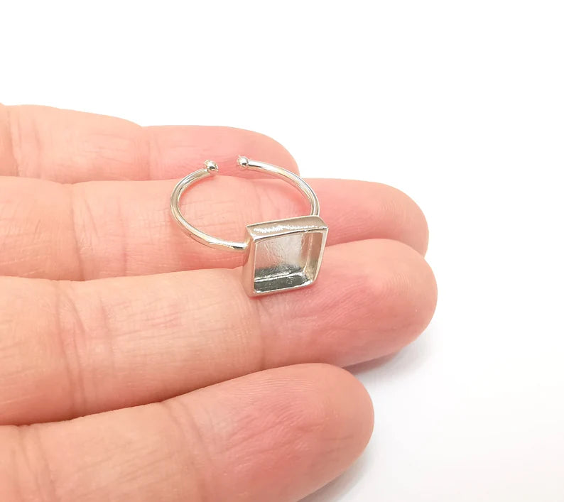 Shiny Silver Square Ring Setting, Cabochon Blank, Resin Bezel, Ring Mounting, Epoxy Frame Base, Adjustable Rhodium Plated Brass 8mm G35840