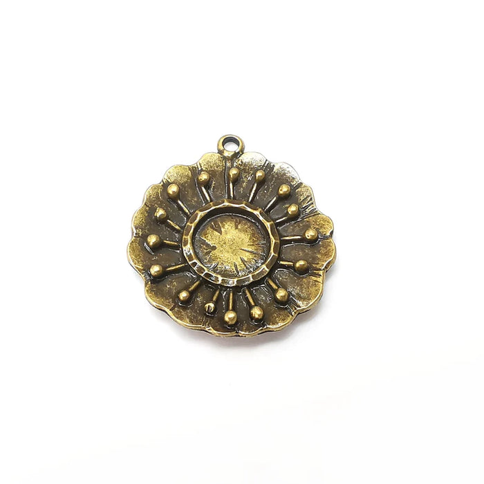 Bronze Dangle Charms, Boho Charms, Rustic Charms, Earring Charms, Bronze Pendant, Necklace Parts, Antique Bronze Plated 36x21 G35859