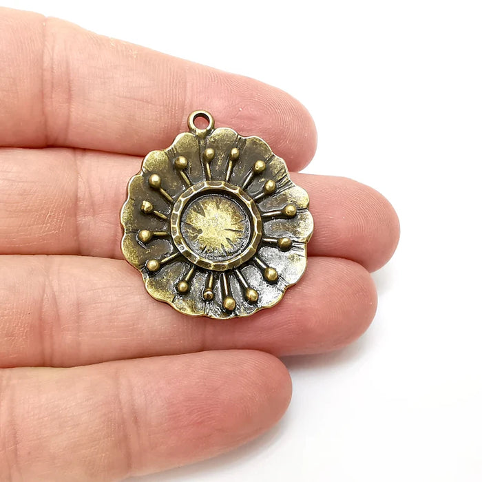 Bronze Dangle Charms, Boho Charms, Rustic Charms, Earring Charms, Bronze Pendant, Necklace Parts, Antique Bronze Plated 36x21 G35859