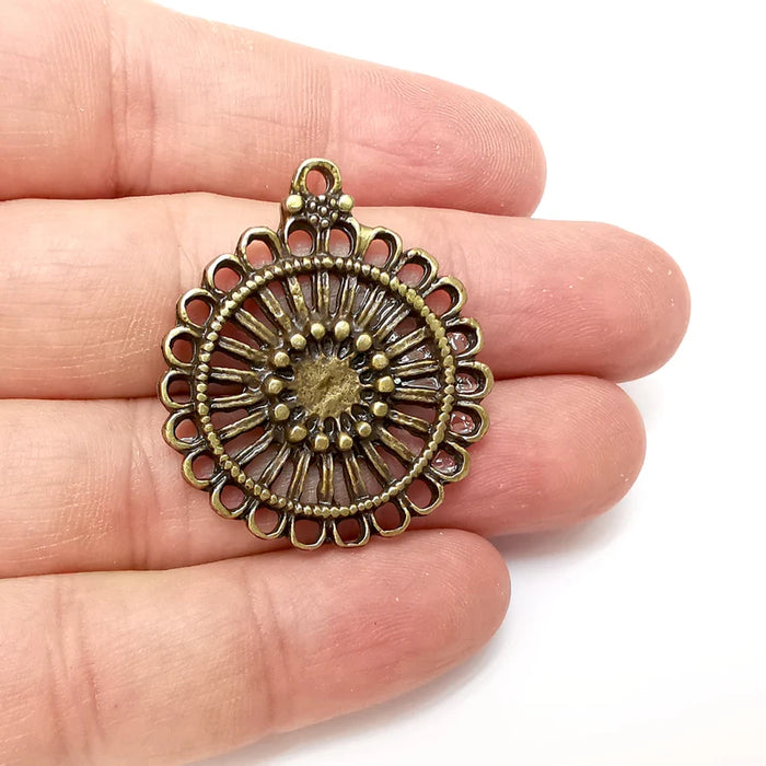 Bronze Charms, Boho Charms, Earring Charms, Bronze Pendant, Ethnic Rustic Charms, Necklace Parts, Antique Bronze Plated 38x33mm G35861