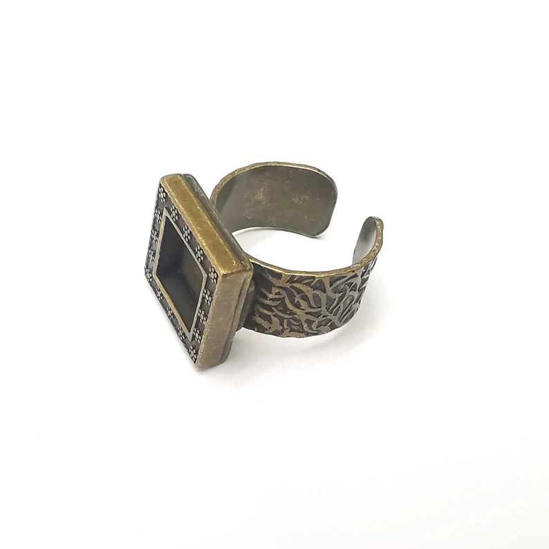 Bronze Ring Setting, Cabochon Blank, Resin Bezel, Square Ring Mounting, Epoxy Frame Base, Adjustable Antique Bronze Plated 10mm G36043