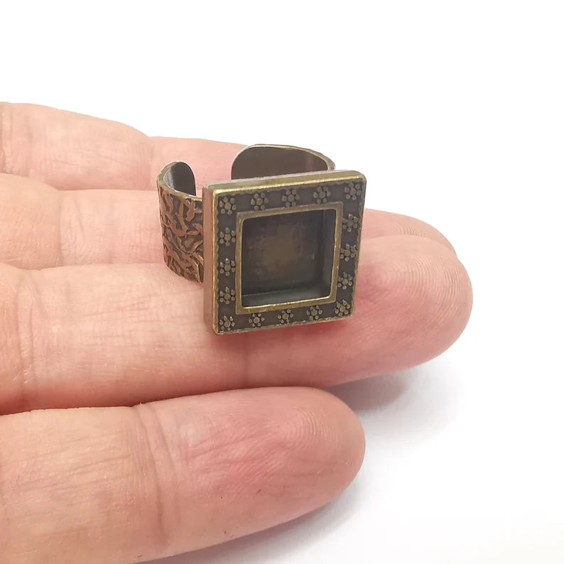 Bronze Ring Setting, Cabochon Blank, Resin Bezel, Square Ring Mounting, Epoxy Frame Base, Adjustable Antique Bronze Plated 10mm G36043