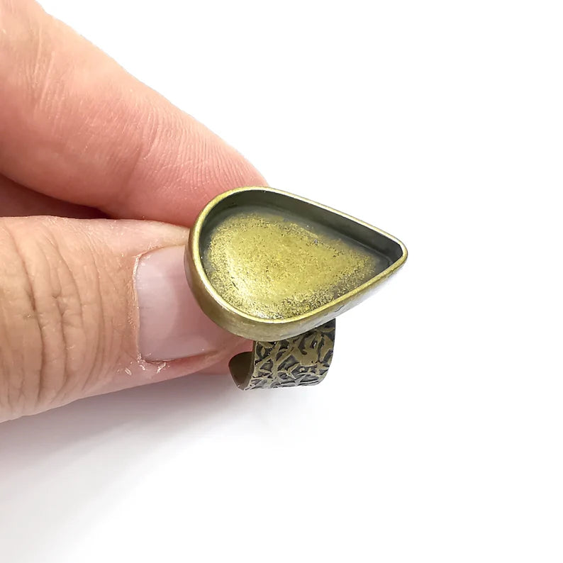 Bronze Ring Setting, Cabochon Blank, Resin Bezel, Drop Ring Mounting, Epoxy Frame Base, Adjustable Antique Bronze Plated 25x18mm G35875