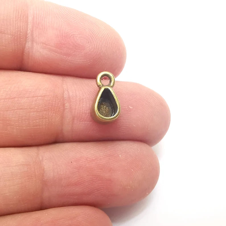 5 Drop Pendant Blanks, Resin Bezel Bases, Mosaic Mountings, Dry flower Frame, Polymer Clay base, Antique Bronze Plated (6x4mm) G36047