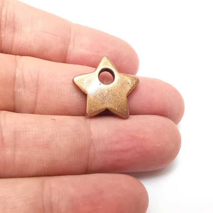 2 Copper Star Charms, Jewelry Parts, Copper Bracelet Component, Copper Earring Finding, Antique Copper Plated Metal (21mm) G36053