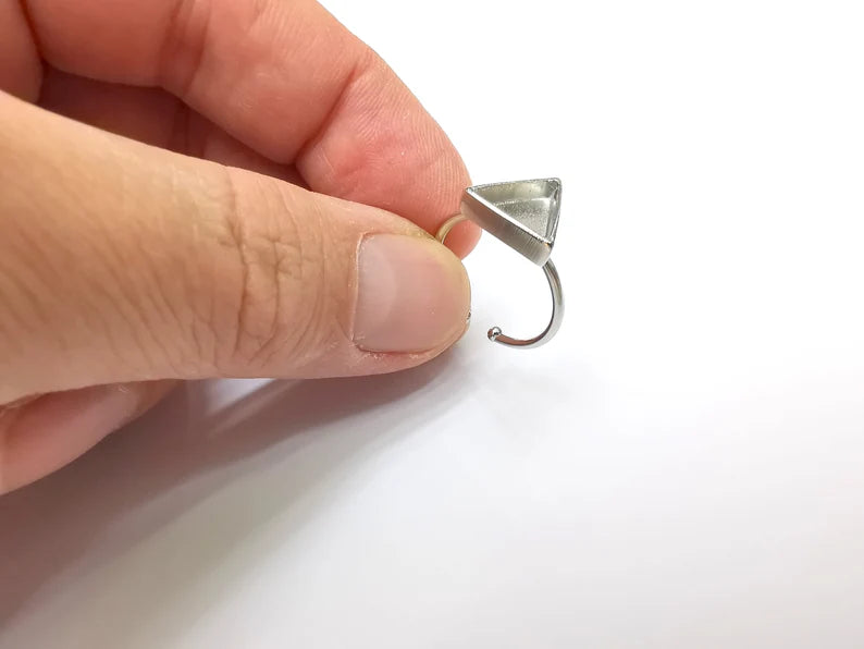 Shiny Silver Triangle Ring Setting, Cabochon Blank, Resin Bezel, Ring Mounting, Epoxy Frame, Adjustable Rhodium Plated Brass 10mm G35883