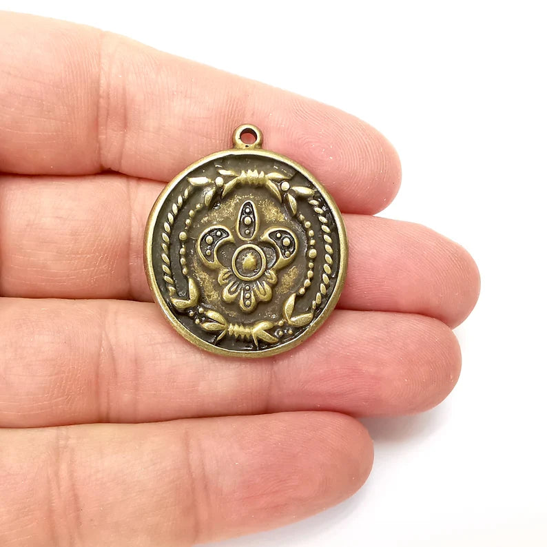 Round Dangle Charms, Boho Charms, Dangle Charm, DIY Charms, Earring Charm, Bronze Necklace Parts, Antique Bronze Plated 35x30mm G35889
