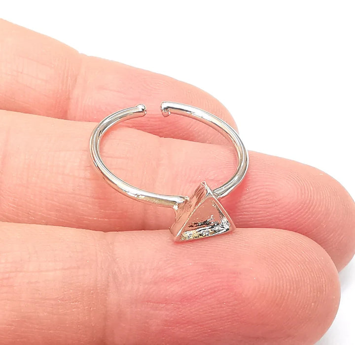 Shiny Silver Triangle Ring Setting, Cabochon Blank, Resin Bezel, Ring Mounting, Epoxy Frame, Adjustable Rhodium Plated Brass 6mm G35896