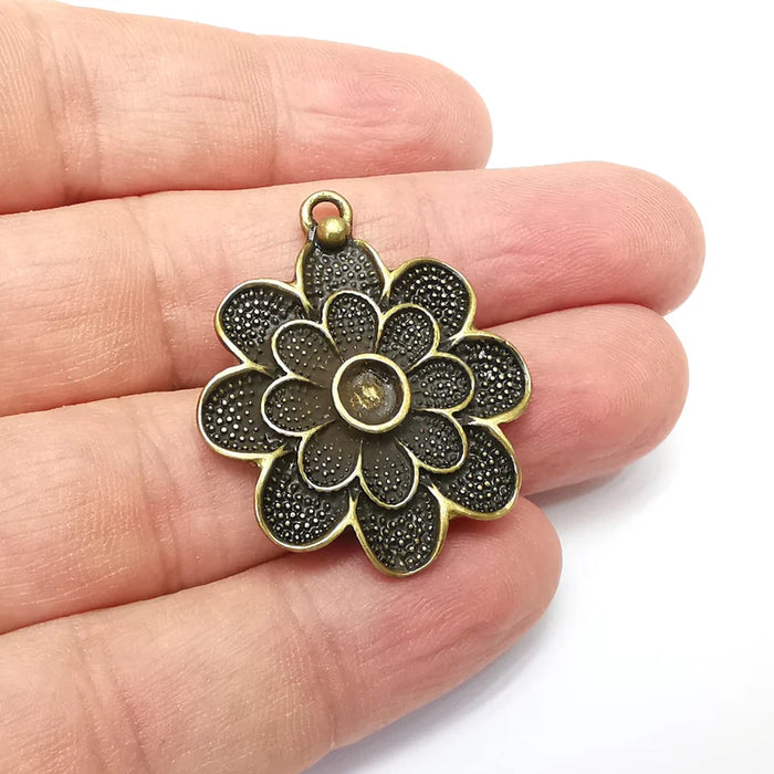 Flower Charms, Dangle Flower Charms, Floral Charms, Pendant Component, Earring Charms, Necklace Parts, Antique Bronze Plated 37x31mm G35920