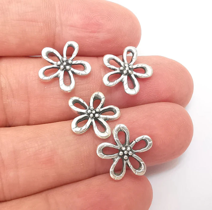 10 Flower Charm, Flower Findings Connector, (Double sided) Bracelet Component, Earring Charm, Necklace Parts, Antique Silver Plated 14mm G35922