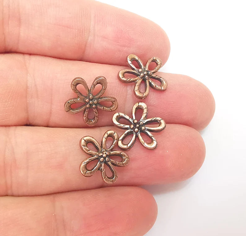 10 Flower Charms, Flower Findings, Flower Connector, Bracelet Component, Earring Charm, Necklace Parts, Antique Copper Plated 14mm G35925