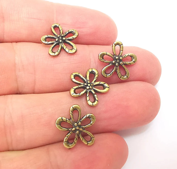 10 Flower Charms, Flower Findings, Flower Connector, Bracelet Component, Earring Charm, Necklace Parts, Antique Bronze Plated 14mm G35948