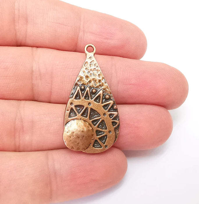 Copper Dangle Charms, Hammered Boho Charm, Rustic Charm, Earring Charm, Copper Pendant, Necklace Parts, Antique Copper Plated 37x19mm G35928