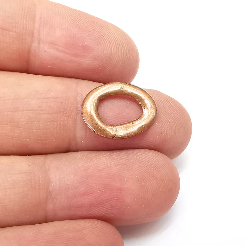 10 Copper Oval Hoop, Bracelet Beads, Circle Findings, Large Hole Beads, Necklace Parts, Antique Copper Plated Metal 17x13mm G36066