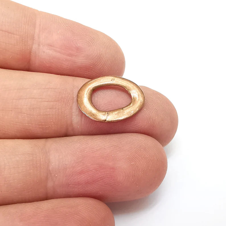10 Copper Oval Hoop, Bracelet Beads, Circle Findings, Large Hole Beads, Necklace Parts, Antique Copper Plated Metal 17x13mm G36066