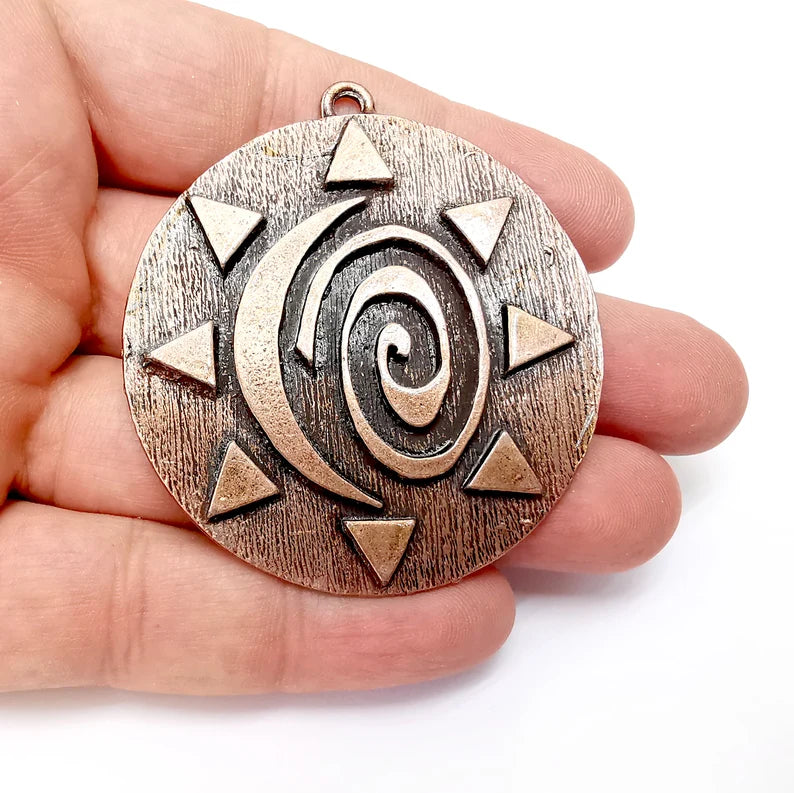 Copper Sun Pendant, Round Pendant, Medallion Pendant, Copper Locket Pendant, Necklace Parts, Antique Copper Plated 62x56mm G35954
