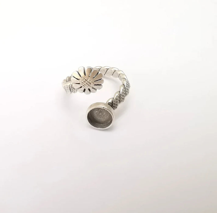 Flower Twisted Ring Setting, Cabochon Blank, Resin Bezel, Ring Mounting, Epoxy Frame Base, Adjustable Antique Silver Plated Brass 8mm G35966