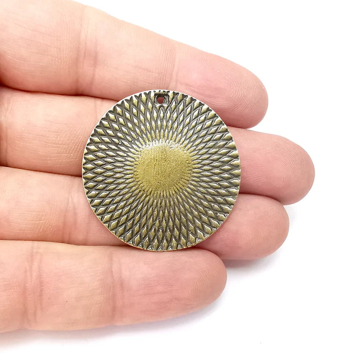 Bronze Disc Charms, Jewelry Parts, Bronze Bracelet Component, Antique Bronze Finding, Antique Bronze Plated Metal (38mm) G36086