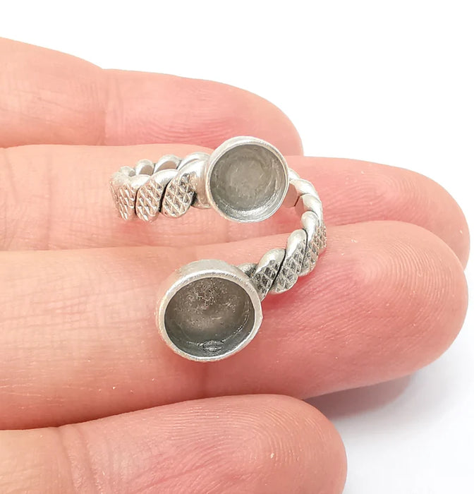 Twisted Ring Setting, Cabochon Blank, Resin Bezel, Ring Mounting, Epoxy Frame Base, Adjustable Antique Silver Plated Brass 6mm, 8mm G35974