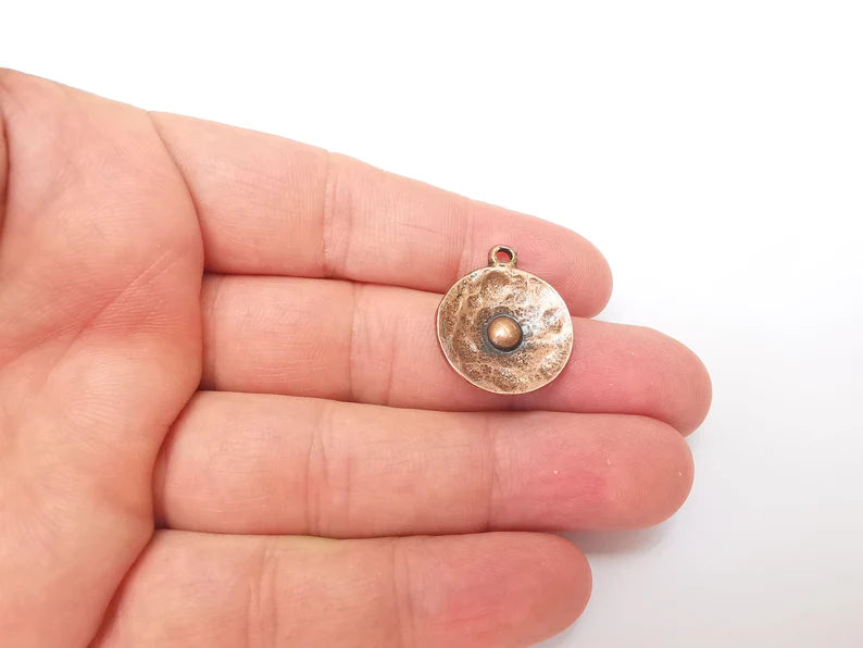 2 Copper Hammered Disc Charms, Jewelry Parts, Copper Bracelet Component, Antique Copper Finding, Antique Copper Plated Metal (25x21mm) G35981