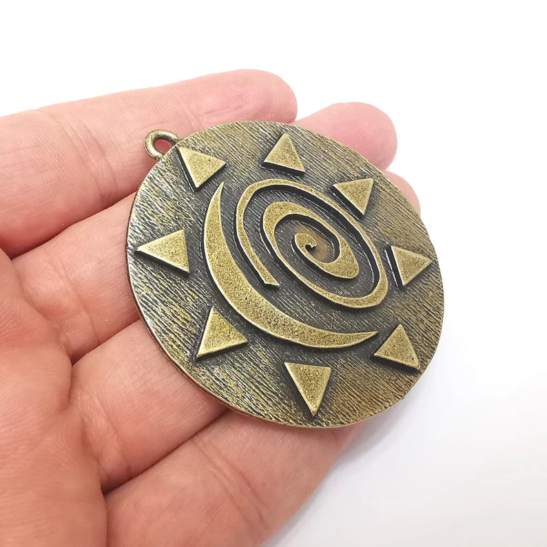 Bronze Sun Pendant, Summer Pendant, Medallion Pendant, Bronze Locket Pendant, Large Necklace Parts, Antique Bronze Plated 61x55mm G35996