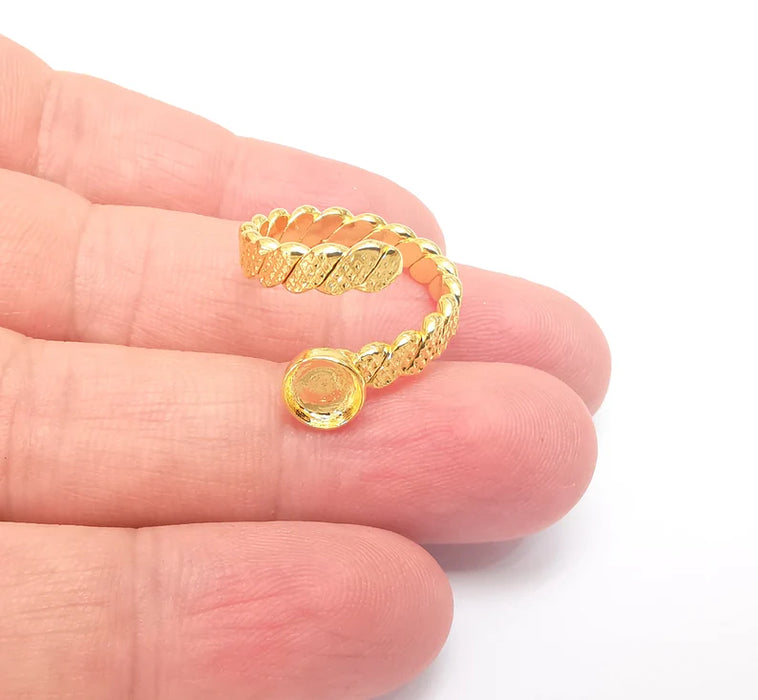 Twisted Ring Setting, Cabochon Blank, Resin Bezel, Ring Mounting, Epoxy Frame Base, Adjustable Shiny Gold Plated Brass 12mm G36010