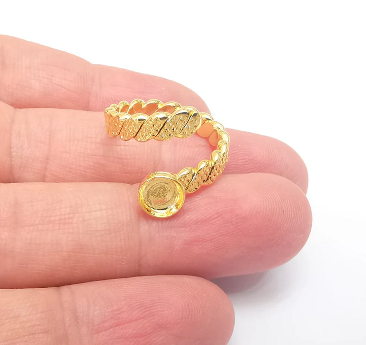 Twisted Ring Setting, Cabochon Blank, Resin Bezel, Ring Mounting, Epoxy Frame Base, Adjustable Shiny Gold Plated Brass 12mm G36010