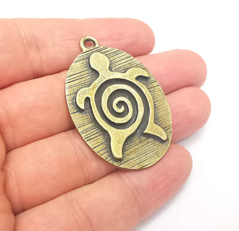 Bronze Sea Turtle Pendant, Oval Pendant, Medallion Pendant, Bronze Locket Pendant, Necklace Parts, Antique Bronze Plated 48x33mm G36013