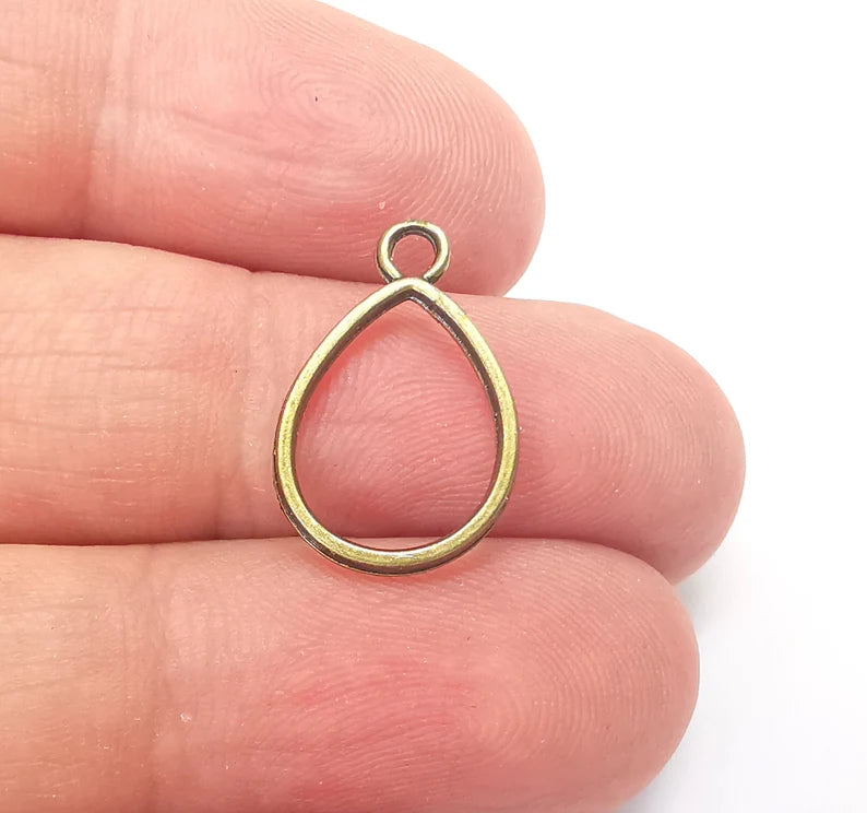 10 Bronze Drop Charms, Teardrop Charms, Bracelet Charms, Earring Charms, Boho Charms, Pear charms, Antique Bronze Plated (19x13mm) G36033