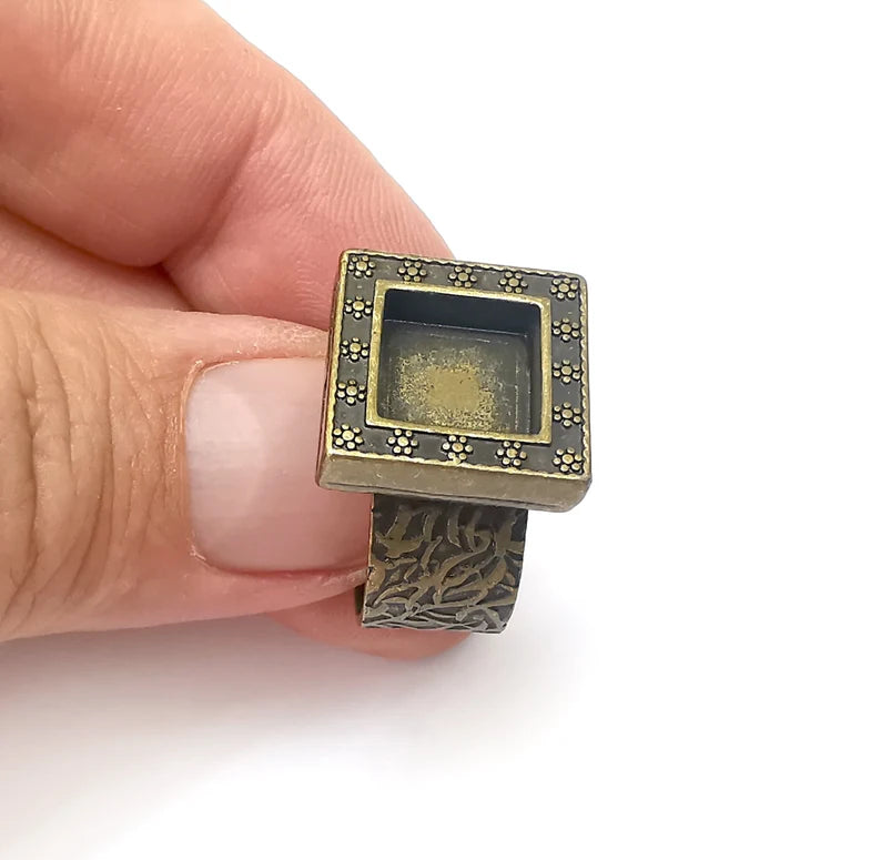 Bronze Ring Setting, Cabochon Blank, Resin Bezel, Square Ring Mounting, Epoxy Frame Base, Adjustable Antique Bronze Plated 10mm G36043