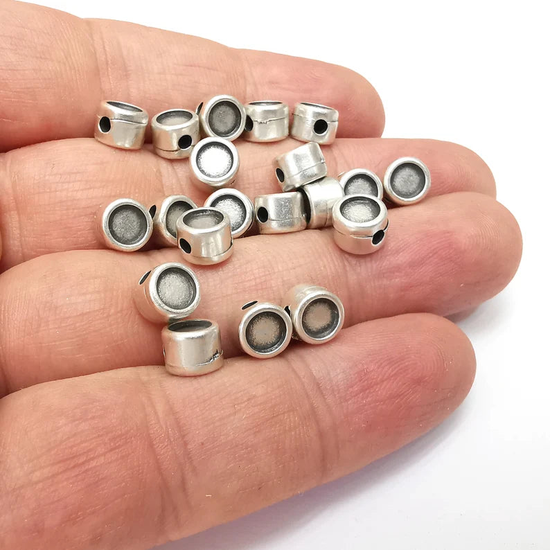 10 Round Beads, Blank Beads, Disc Rondelle, Middle Hole Beads, Disc Beads, Antique Silver Plated Metal Beads (5mm Both Side Blank) G36062