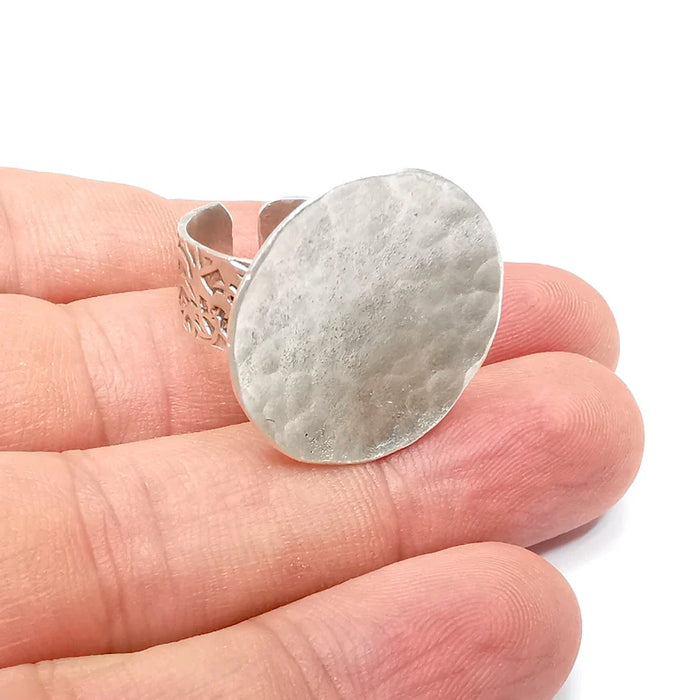 Disc Hammered Ring , Curved Blank, Resin Bezel, Round Ring Mounting, Epoxy Frame Base, Adjustable Antique Silver Plated Brass 25mm G36146