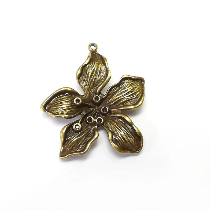 Flower Charms, Boho Charms, Dangle Charm, DIY Charms, Earring Charm, Necklace Parts, Antique Bronze Plated 42x38mm G36175